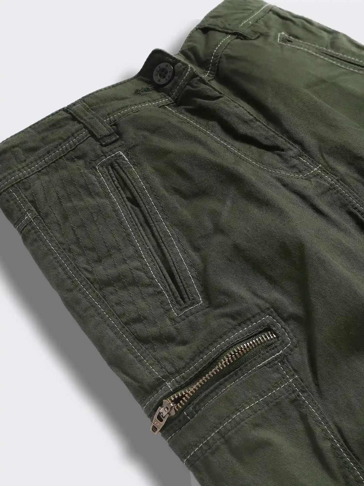 dark green