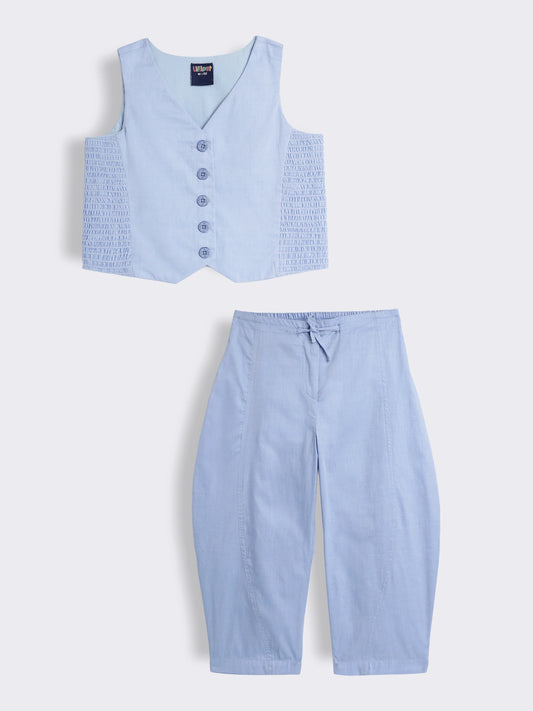 sky blue