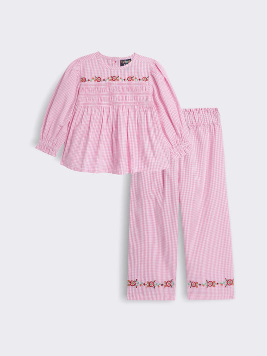 pink
